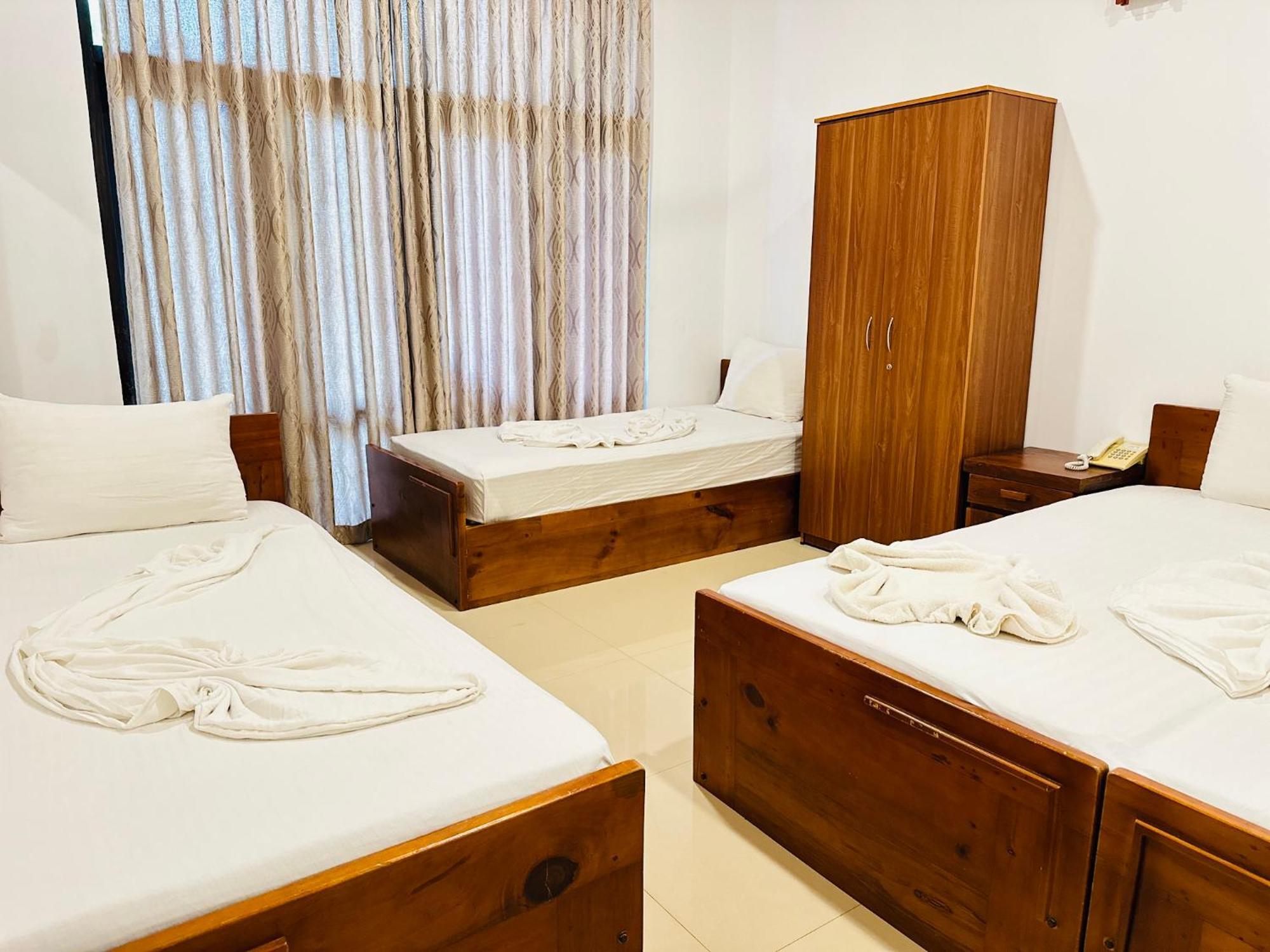 Gamodh Citadel Resort Anuradhapura Esterno foto