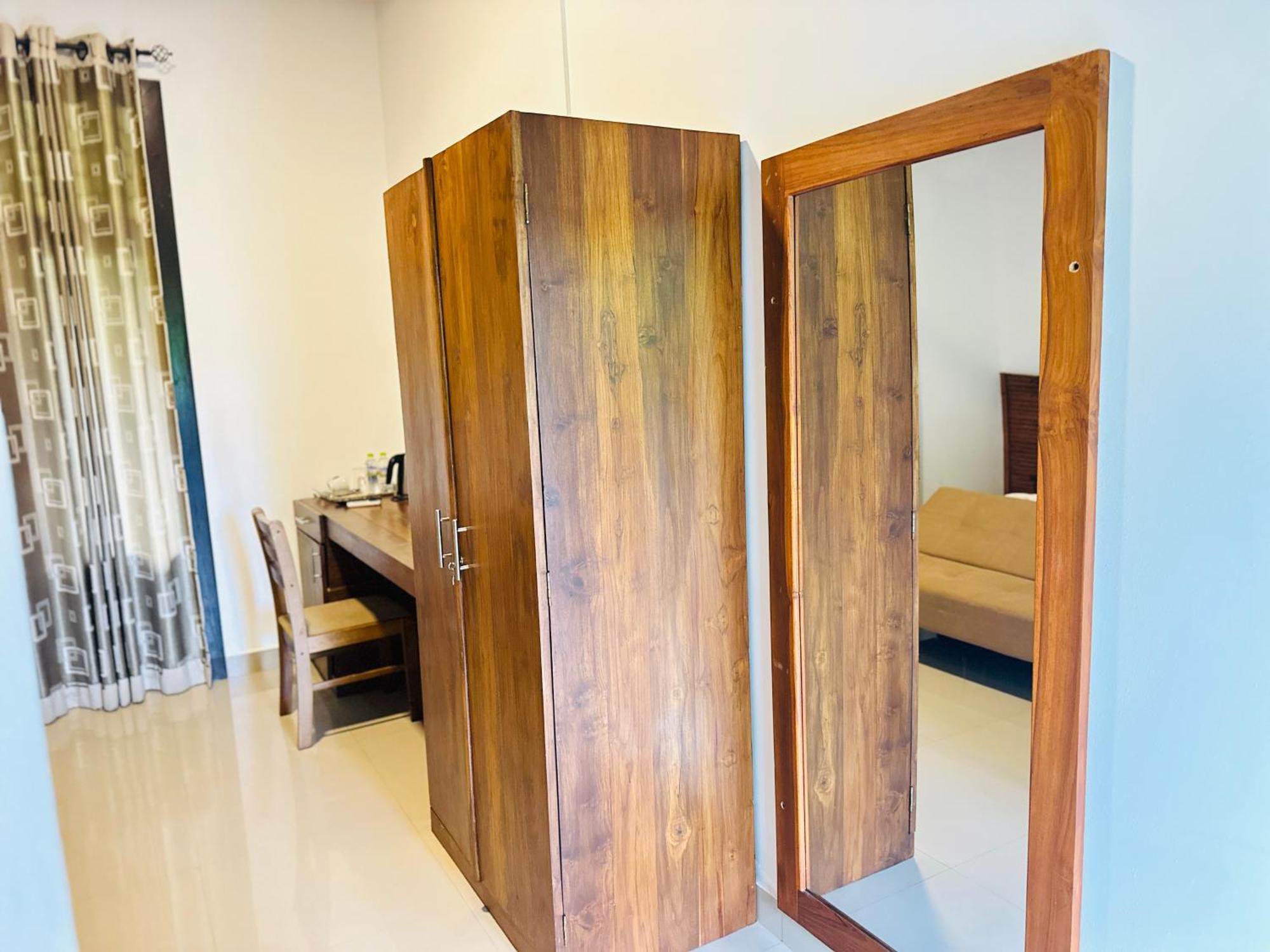 Gamodh Citadel Resort Anuradhapura Esterno foto