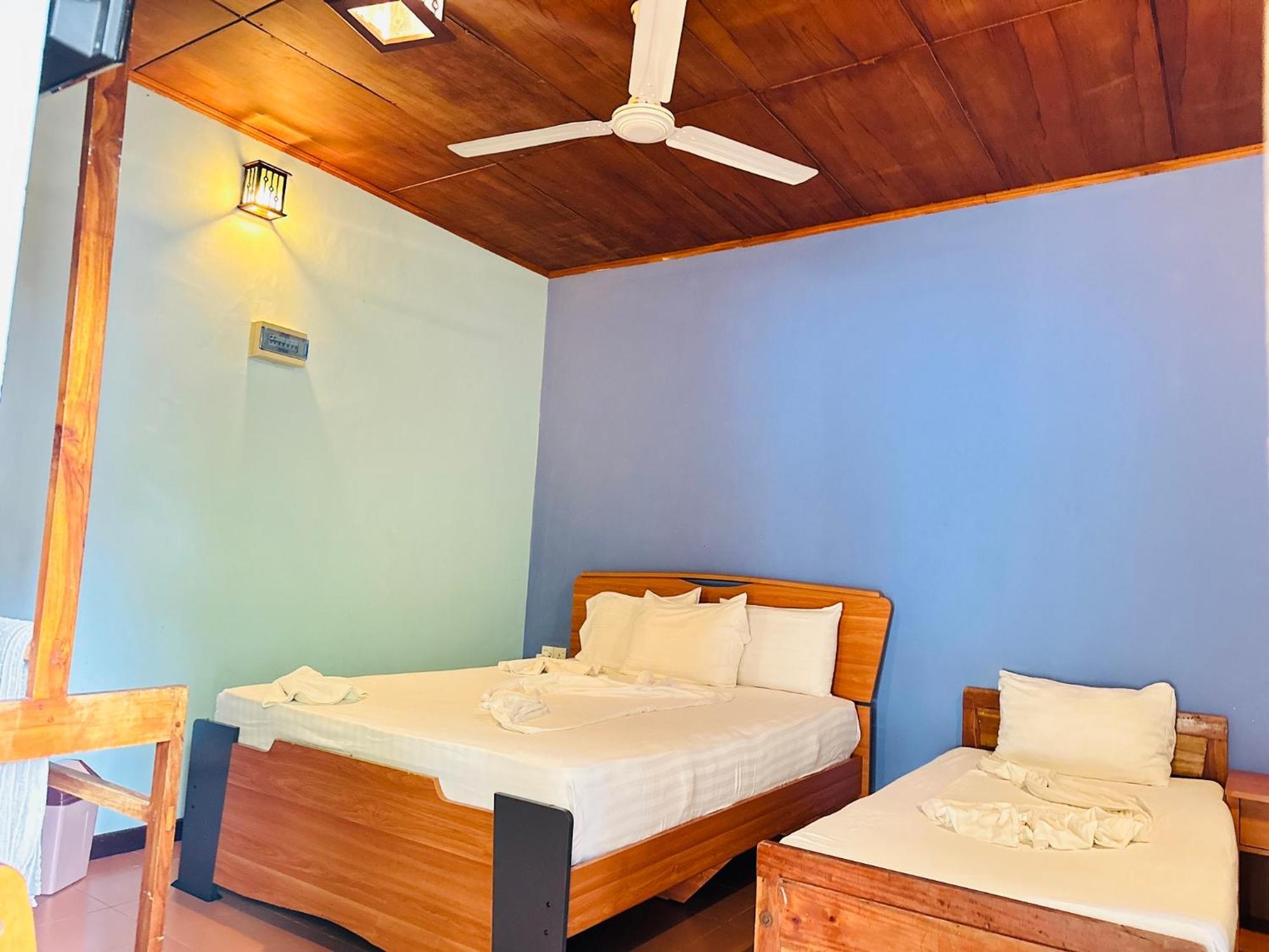 Gamodh Citadel Resort Anuradhapura Esterno foto