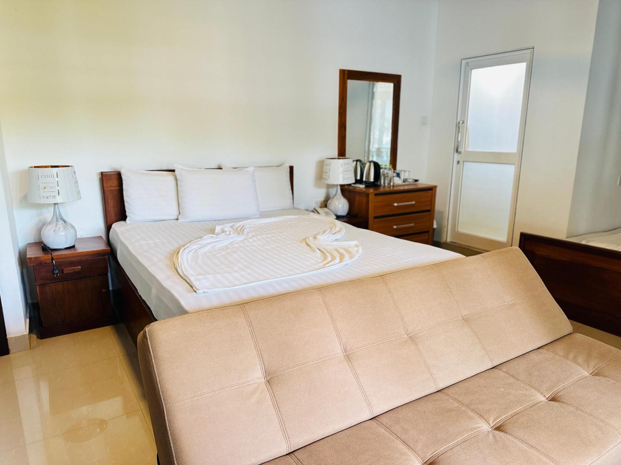 Gamodh Citadel Resort Anuradhapura Esterno foto