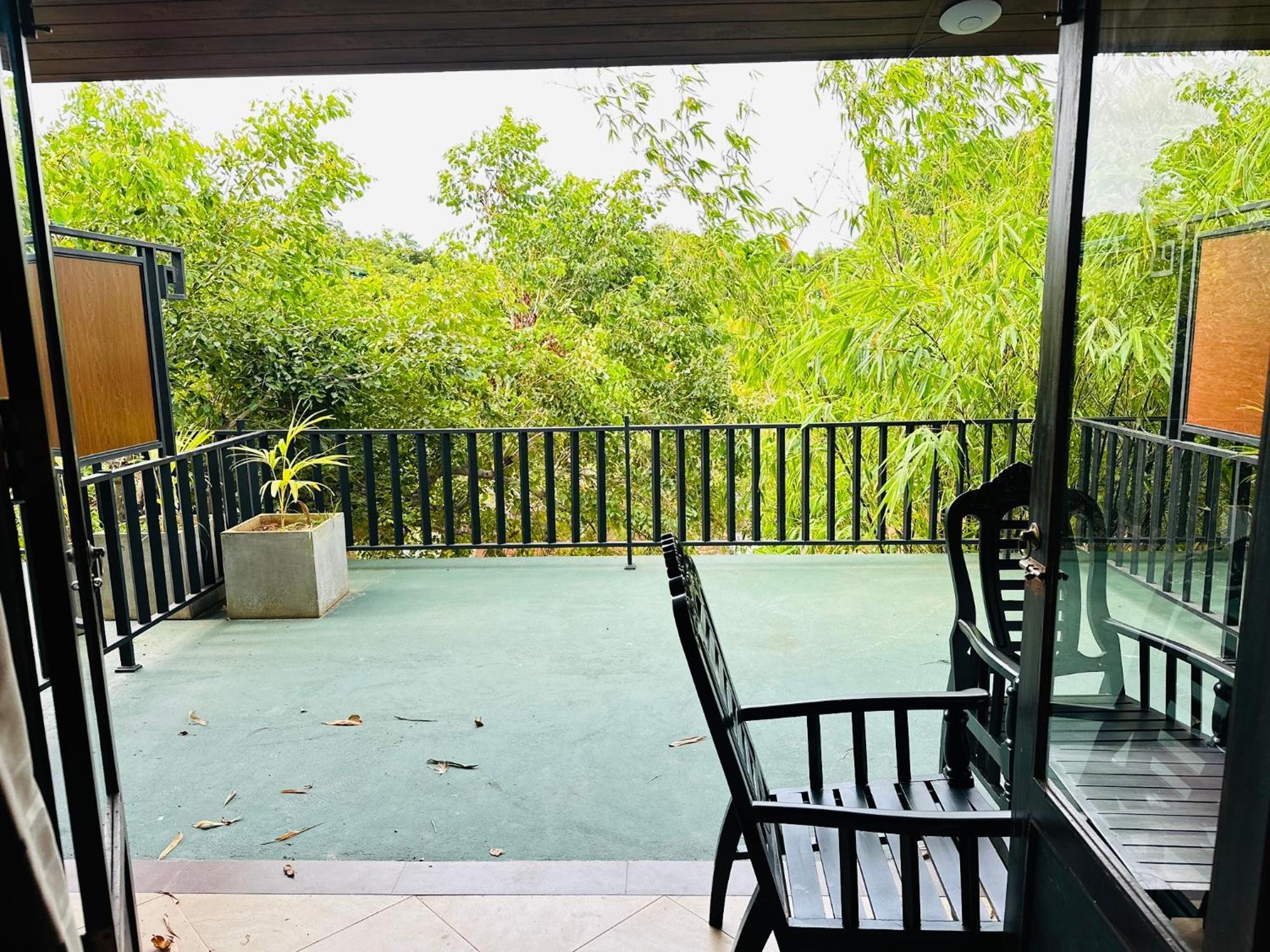 Gamodh Citadel Resort Anuradhapura Esterno foto